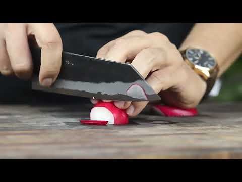 Masterful Precision: Kyohei Shindo Bunka Knife in Action at Tokushu Knife