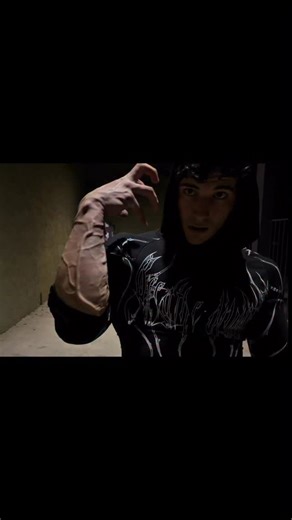 Lambo on Instagram: "@breathedivinity compression hoodies making a comeback code “LAMBO”🏎️ #gym #motivation #bodybuilding #reels"