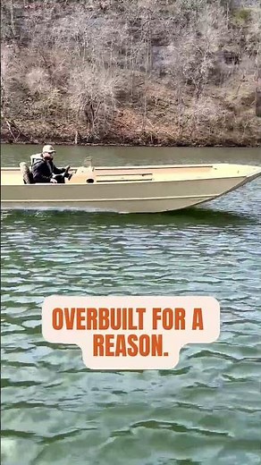 Roughneck 2070 SC Fishing & Hunting Boat | Lowe Boats