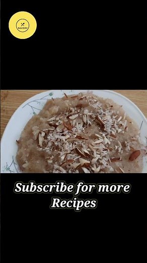 How to make Semolina Pudding | Suji ka Halwa Recipe | Traditional Dessert by Savory #Shorts
