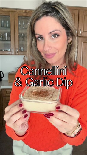 L-isbaħ żmien, għal min bħali, iħobb jogħqod fil-kċina jlesti ftit tnaqqir għal mistednin. 𝑪𝒂𝒏𝒏𝒆𝒍𝒍𝒊𝒏𝒊 & 𝑮𝒂𝒓𝒍𝒊𝒄 𝑫𝒊𝒑 𝑰𝒏𝒈𝒓𝒆𝒅𝒊𝒆𝒏𝒕𝒔: 1 can Natura Bella Cannellini 1 garlic clove 1 tbsp Golden Drop olive oil 1 tbsp Natural Bella Lemon Juice Salt Paprika Chili Flakes