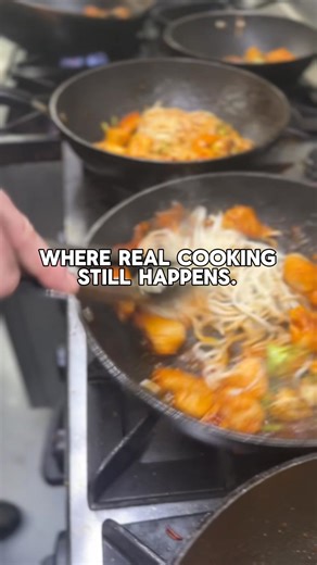 Healthy doesn’t have to mean processed. At FFT, we keep it simple - quality ingredients, cooked from scratch by our chefs every week. No shortcuts, no additives, no nonsense. Just good food that fits your life. Save 30% today with code FFT30 | Fit Food Tasty UK | Facebook