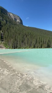 63K views · 4.6K reactions | Lake Louise or tropical paradise? We think this view could pass as both! This tranquil shore with turquoise waters is hidden at the back of Lake Louise, and can only be accessed by paddling across the lake, or following the lakeshore trail. Have you been to this incredible viewpoint before? Video: IG/gliebelena | Banff & Lake Louise Tourism | Facebook