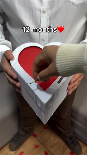 Moms Behaving Badly on Instagram: "✨ This lamp doesn’t just shine… it flexes. Turn your room into a cozy masterpiece 💎 👉 Get yours now — link in bio AD"