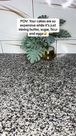 The process of making cakes is not easy guys. It requires not only resources (ingredients ) but also my time, my creativity all combined makes one able to determine the price. So please don’t underestimate the process🙌. Appreciate your bakers and tip them if possible🥹🤪. Compliments of the season🎊🎉. #foryou #viral #fun #baker #fyp #comedу #cake #baking #tanzaniatiktok