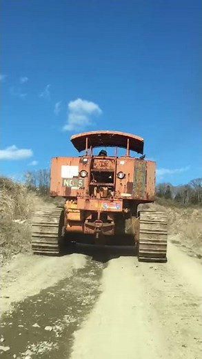 自走するスクレープドーザー 日本車両 メンク #shorts