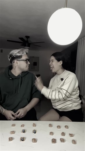 Cami y Yes on Instagram: "🤣🤣 falló mi intuición 🤣🤣🤣 #camiyeslife #camiyes #bombchallenge #videosdeparejas #funny"