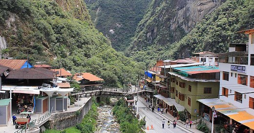 Aguas Calientes: Visiting Machu Picchu Pueblo