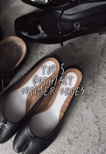 Dyeing My Goth Shoes Black: A Fashion Experiment