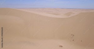 Desert Sand Dune Reveal / Multiple clips of endless desert sand dunes. Stock Video