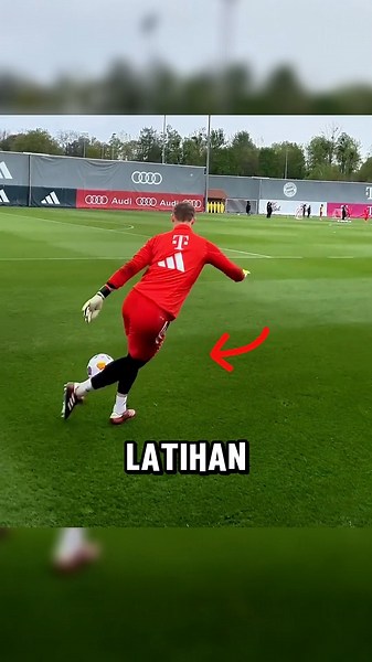 3 Basic Goalkeeper Training Techniques Manuel Neuer Style #shorts