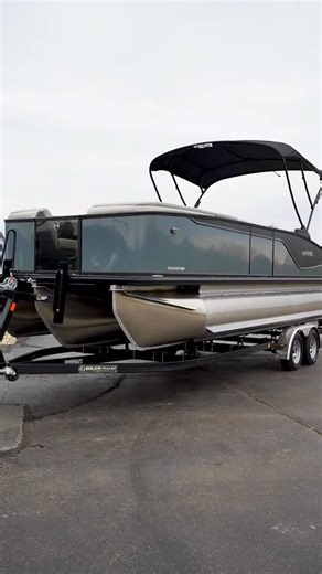 Meet the ALL-NEW 2026 Harris Sunliner 250 — where luxury meets performance on the water 🌊 With redesigned layout, sleek tritoon style, elevated helm technology, and family-ready comfort, this isn’t just a pontoon — it’s your next adventure. Check it out now in our showroom! 📞 (513) 871-5555 📍 4811 Kellogg Ave, Cincinnati, OH 45226 #harris #pontoonlife #tritoon #boatinglifestyle #lakedays | Sea Ray of Cincinnati