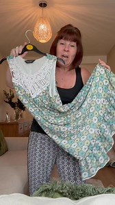 👗 This weeks Nics Ninted is this gorgeous green floral chiffon dress 👗 . Like Vinted, but Ninted & it doesn’t cost you owt. Size 14 from Dorothy Perkins. Fully lined, light chiffon summer dress, no buttons or zips. If you think you’d like this, express your interest below. Someone will be chosen on Friday & I’ll get it sent out to you 😊 #northernnic #nicsninted #carlisle #occasionwear #Next #dress #neverworn #foryoupage Meta is not involved in this giveaway. | Northern Nic’s Back Kitchen