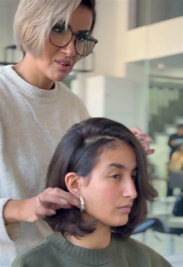 Transformation capillaire : oser le carré bombé