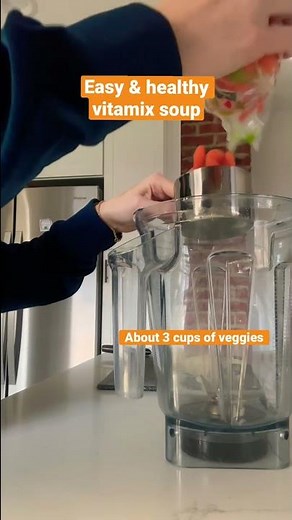 Vitamix Soup: easy & healthy lunch recipe