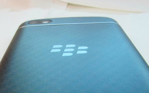 【黑莓Q10】BB10 系统及应用操作体验