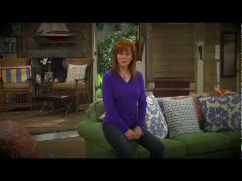 A Special Christmas Greeting from Reba