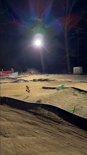 2wd RC Short Course Truck Racing, Backyard RC Track Under The Lights!