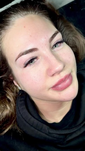 Enhance Your Beauty with Custom Eyelash Extensions