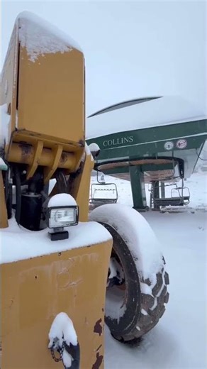 Snow is Falling at Alta 🍂