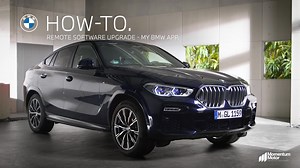 En este video te enseñamos cómo descargar e instalar una actualización de software remota con tu aplicación My BMW . ¡Sigue los pasos es muy sencillo! Así es como funciona: 1. Con una notificación automática, la app My BMW te informa cuando hay una nueva actualización de software disponible para tu BMW. 2. Descarga la actualización del software, recomendamos usar Wi-Fi. 3. En tu BMW, verifica tus conexiones en el menú de dispositivos móviles y conecta tu teléfono a través de Bluetooth y Wi-Fi. 4