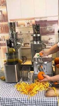 Commercial juicer, large feed chute, high power – juice in 3 seconds, cup in 5 seconds.