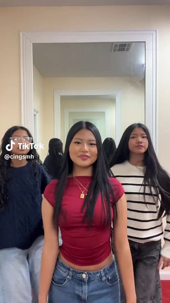 Say a Little Prayer for You - Glee Trio Performance