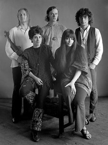 Bombay Calling - It's a Beautiful Day - LETRAS.MUS.BR