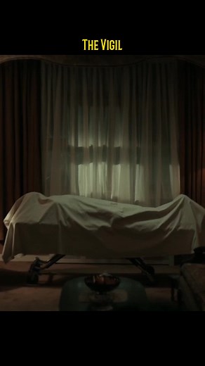 #thevigil #drama #movie #scene #viral #peliculas #pelis #suspenso #peliculasrecomendadas #terror #muerte #cadaver #judio #cuevana3.me