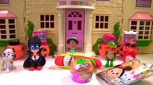 PJ Masks Wear Play Doh Halloween Costumes Trick or Treating - Scary Ghosts &