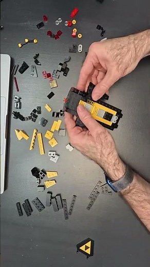 Blacktron Alienator Build: Part 1 #lego