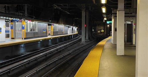 LIRR hit with disruptions into Penn Station due to Amtrak work near East River Tunnel