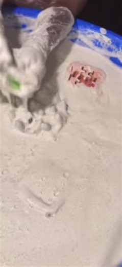 Satisfying Laundry Paste and Dish Soap Mix