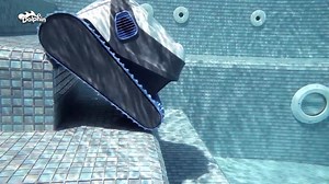 Le Dolphin S 300i offre une efficacité et des performances de nettoyage exceptionnelles. Prenez le contrôle de votre Dolphin grâce à votre smartphone et soyez assuré d’une piscine propre et limpide, pour que chaque baignade soit un moment de plaisir. | Maytronics