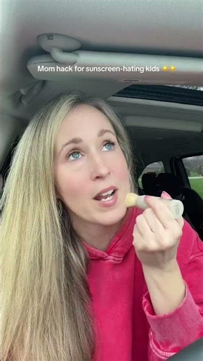 If your kid fights sunscreen on their face every time… this mineral SPF powder makes it way easier.