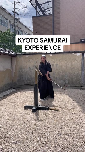 KYOTO SAMURAI EXPERIENCE REVIEW 🗡️ go get your samurai training and experience using a real katana sword! #japantravel #japantips #katana #samurai #thingstodoinjapan