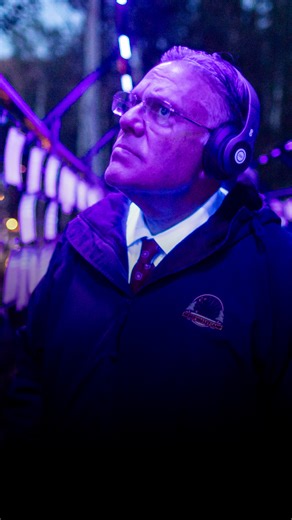 The 1.3-mile walk, divided into nine checkpoints, starts with participants receiving noise-canceling headphones. Groups of 20 to 30 hike the path, listening to recorded audio with thought-provoking dialogue, Church leaders’ quotes and inspirational music while passing large images and television screens depicting scenes from the Savior’s life. | Church News