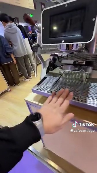 Exploring Café Culture: The Art of Coffee