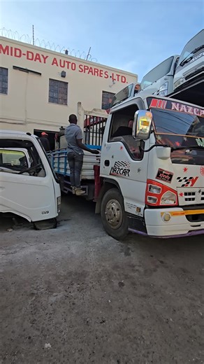 Mitsubishi 4D33 Engine Assembly Overview