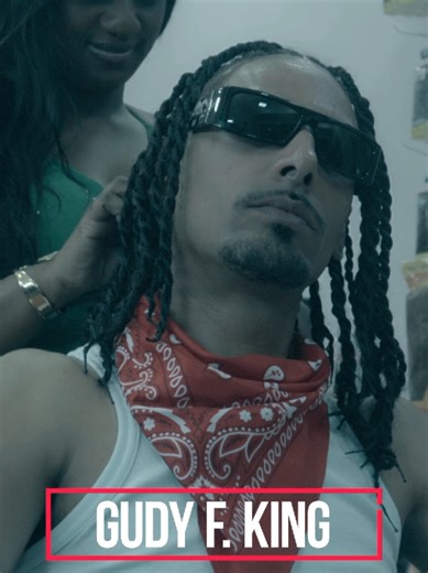 DESDE QUE FORA FUNDADA, A PELE ALVO ( @pelealvo ) DECLAROU GUERRA CONTRA O PRECONCEITO. E GUERRA NÃO SE LUTA, SE VENCE!!! COM ESSE PENSAMENTO, O LIDERES DECIDIRAM CONVOCAR GRANDES SOLDADOS! ASSIM, A PELE ALVO HONROSAMENTE APRESENTA O SEGUNDO SOLDADO CONVOCADO.... ⚔️ GUDY F. KING ( @gudyfking_3r ) #rapgangsta #rap #protesto #lançamento #guerra