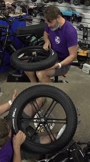 How to Change a Fat Tire eBike Tube the Quick Way! 🔧 | Holmes Hobbies