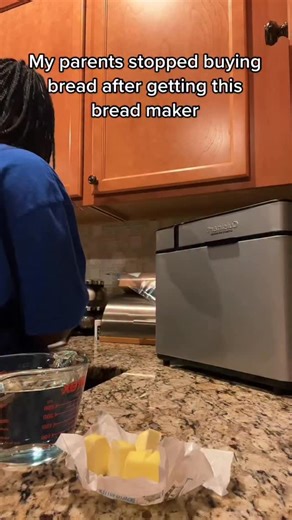 Lynn Odhiambo on Instagram: "Baking is hard 😭 I still need the instructions after using a bread maker for 2 years 😭"