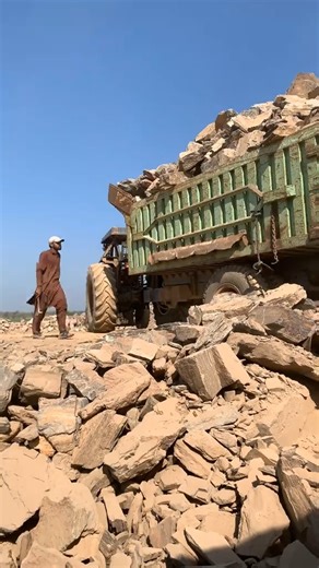 Breaking Stone the Industrial Way #RockCrusher #RockProcessing #HeavyEquipment #IndustrialMachines #MiningOperations #USAIndustry #EuropeInfrastructure #UKMachinery #CrusherFactory #CrushingPlant | RSK React