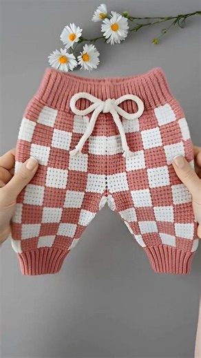 Pantalón de nenas en punto tunecino 🩷🌿 #crochet #knitting #crocheting