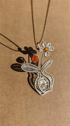 "Weaving Ivy" Agate Wire-Wrapped Necklace | JianAi Original【采薇】天然玛瑙绕线项链｜简艾原创
