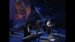 Bee Gees – Night Fever....🎉 Enjoy the full Music Video now: https://disco.dohimusic96.com/gos-bee-gees-night-fever/?utm_source=facebook&utm_medium=trreel&utm_campaign=greatestvintagemelodies | Greatest Vintage Melodies