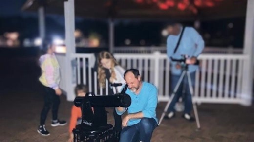 STAR GAZERS TONIGHT! Thurs, Jan 8, 30-min before sunset @ Veterans Memorial Park Stop by for a glimpse into the night sky. A limited number of telescopes will be available to share. Free activity open to all ages. (Weather Permitting) Check out the video for details! | City of Oldsmar, FL - Government