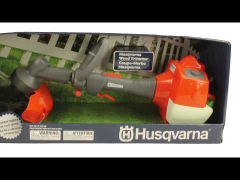 Husqvarna 223L Toy Kids Battery Operated Line Trimmer | 585729102