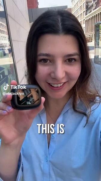 Experience the New JBL Live Beam 3 Earbuds with Smart Charging Case