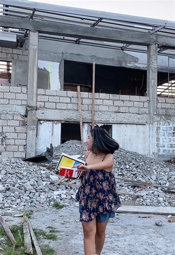 San ka? sayo ko nalang ibibigay #icojewel